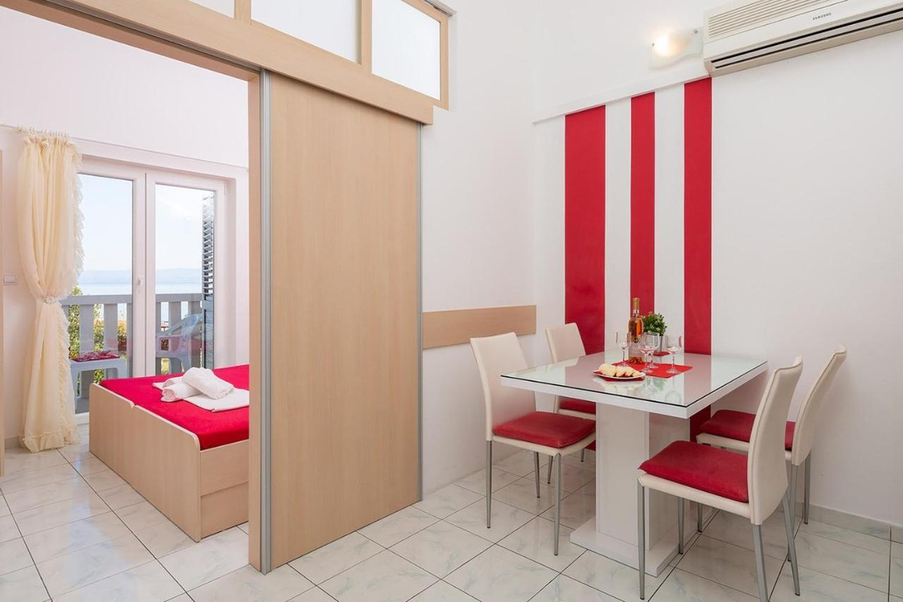 Apartmani Kastelancic Podstrana Exterior photo